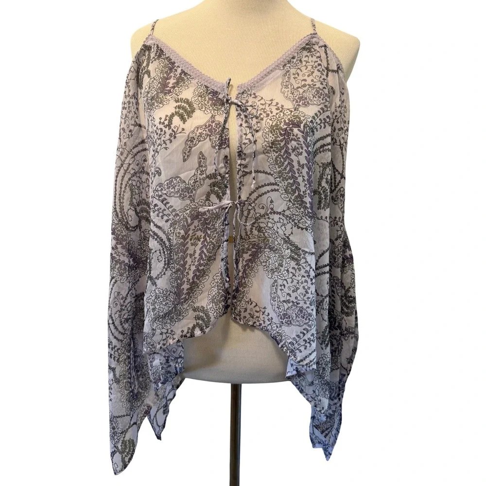 Wild Pearl Lavender Paisley Sheer Poncho Top Crochet Trim One Size NWT
